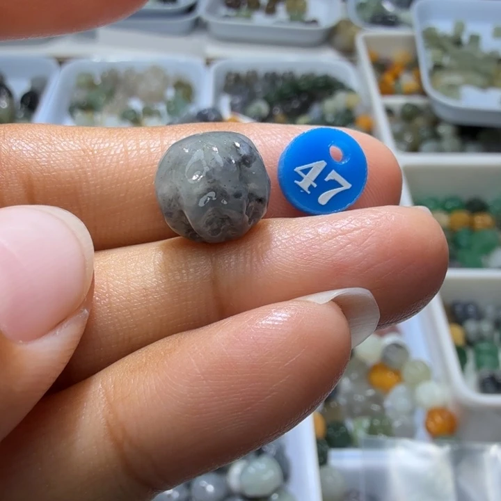 和田玉未镶嵌珠宝奇石