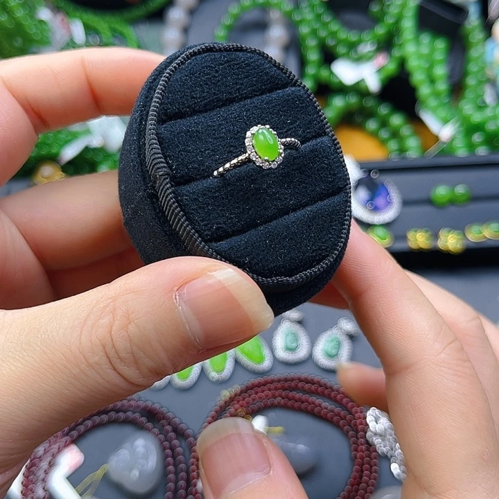 和田玉银S925镶嵌颈饰