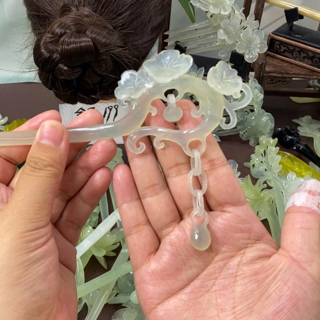 蛇纹石玉未镶嵌发簪睿*