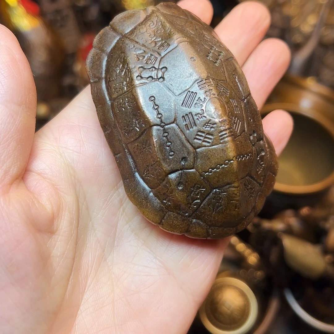 精美铜器工艺品等