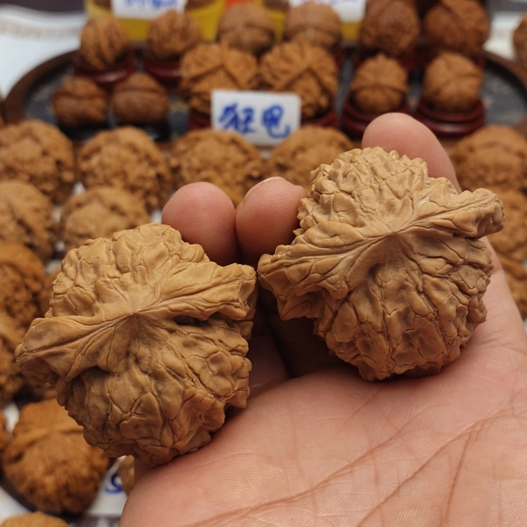 文玩核桃把件51尺 全品龙鼎龟背 62克 67