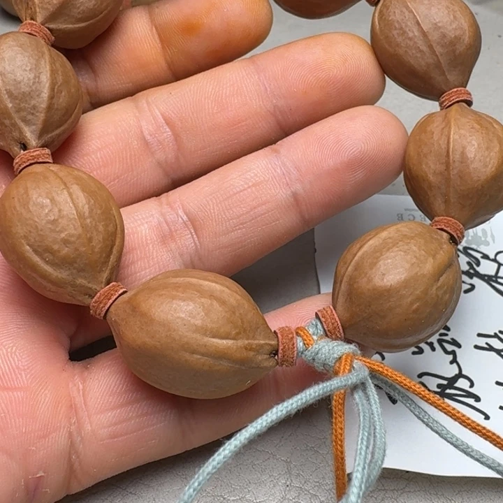 半***。橄榄核手串橄榄核