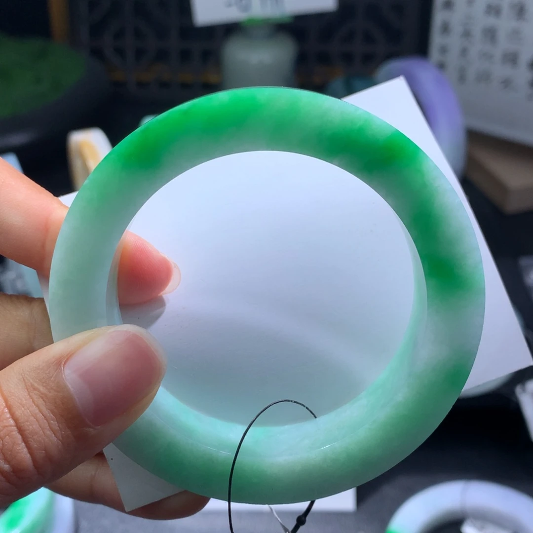 定制翡翠翡翠手镯未镶嵌