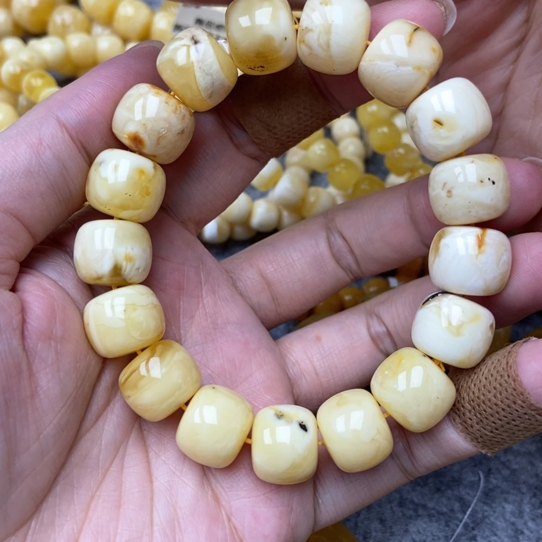 琥珀未镶嵌珠宝奇石7