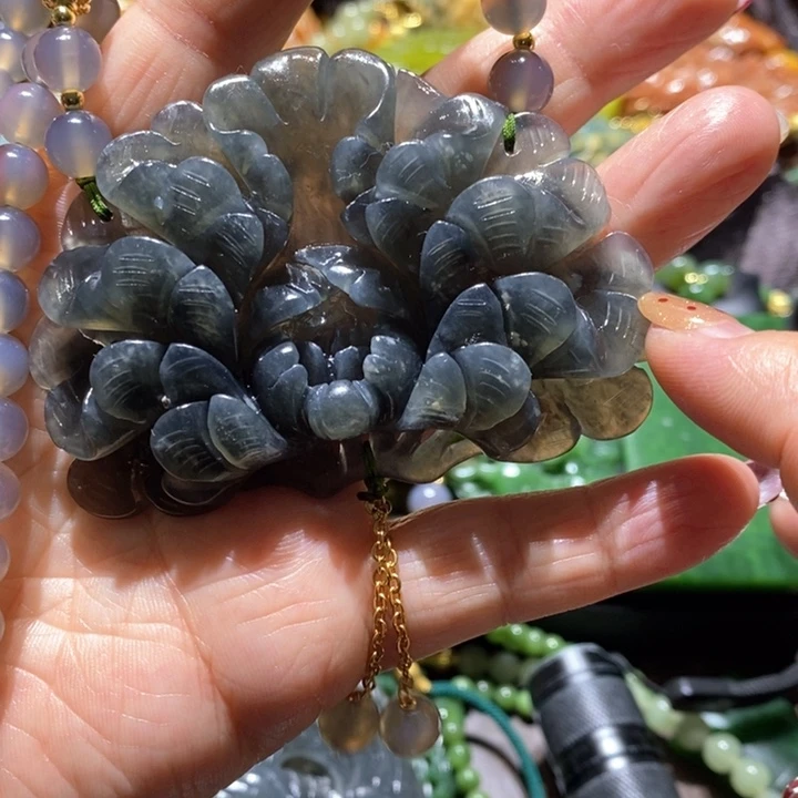 岫玉毛衣链未镶嵌