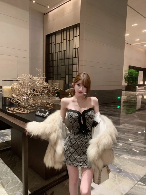 TUTU【帝普提克】冬季百搭修身显瘦保暖貉子毛100%草草外套#WT1277