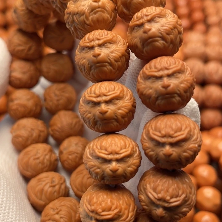 猴头核桃吊坠遗****去斗战胜佛