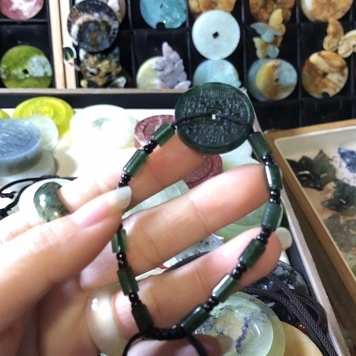 岫玉未镶嵌岫玉手链