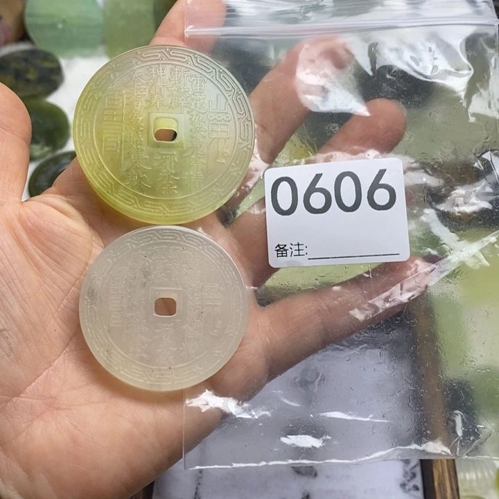 蛇纹石玉颈饰合金夏****长