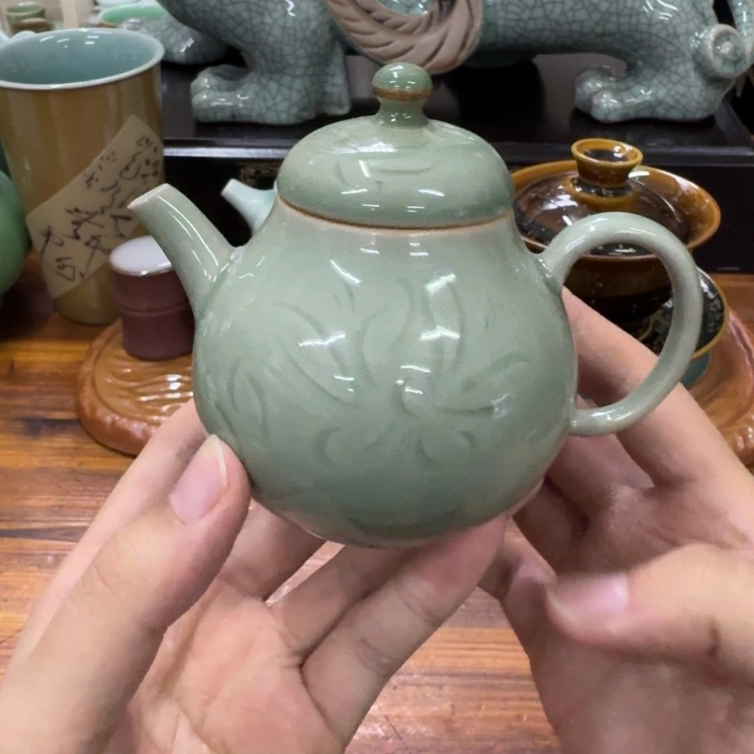 龙泉青瓷茶具微瑕7637