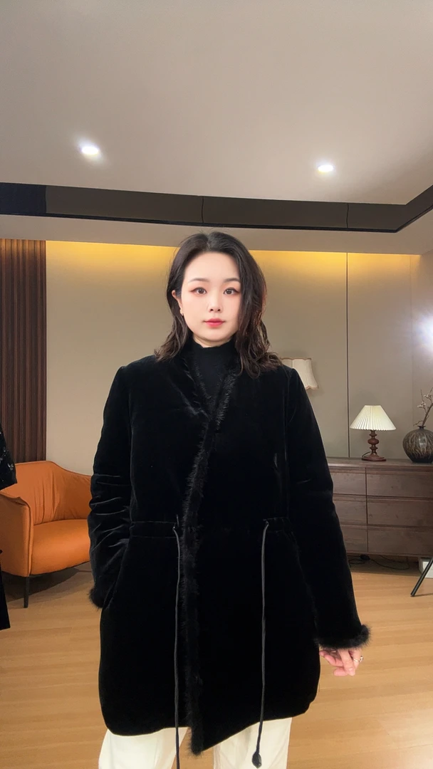 黑色毛领棉服腰部抽绳设计气质上衣真丝丝绒外套