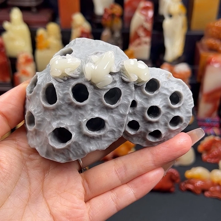 仙***掌寿山石老性芙蓉石