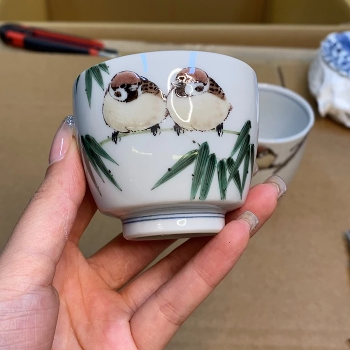 开播了姐姐 到了点新货[愉快]