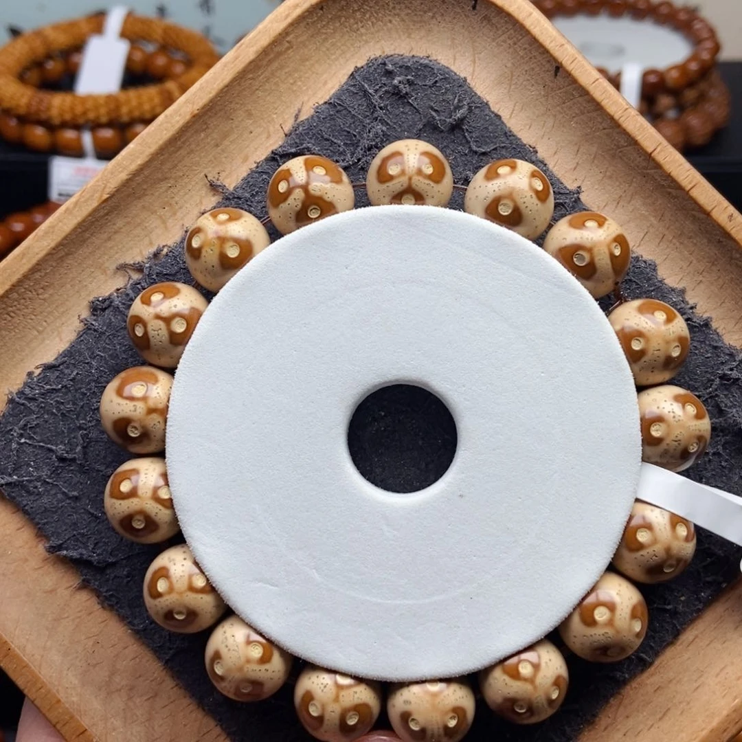 紫金鼠手串13mm三叶草熊猫精品