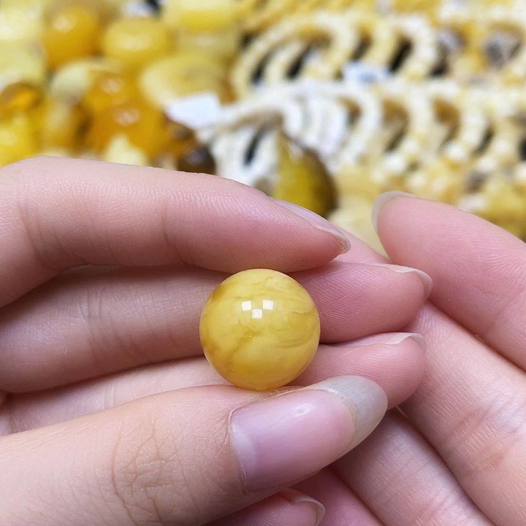 裸石蜜蜡未镶嵌圆珠15.6mm瑕