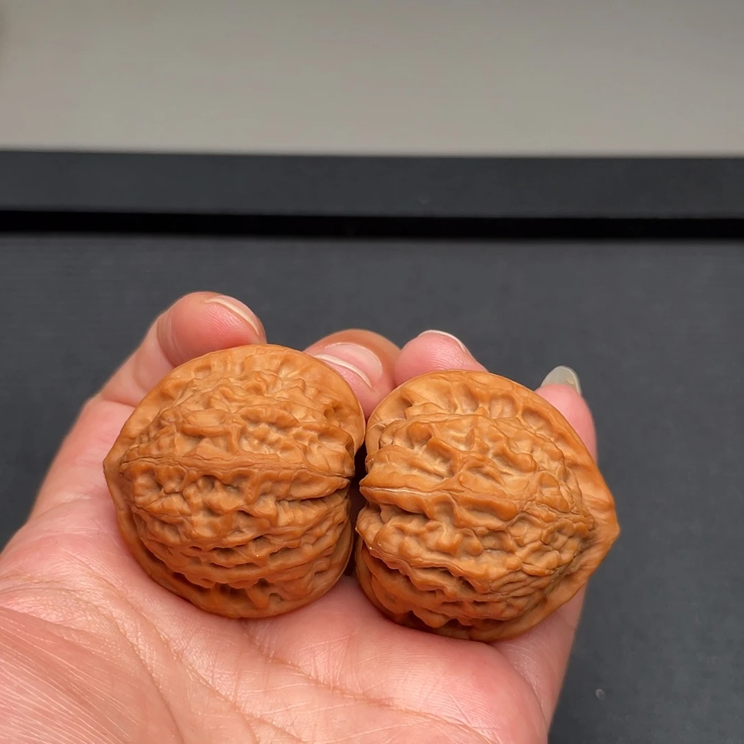 把件猴头核桃39×39全品头茬金牛狮子头XM3509