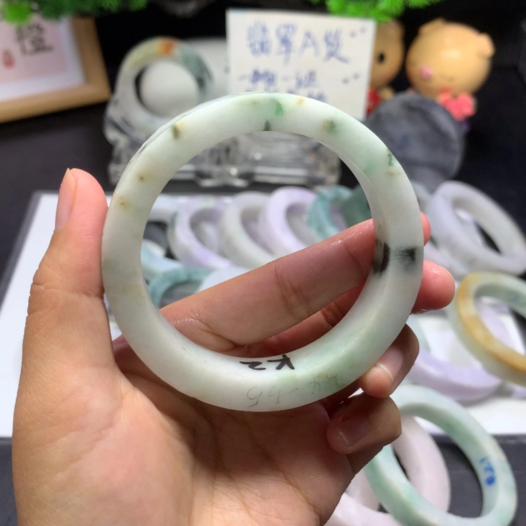 【闪购商品】定制翡翠手镯未镶嵌