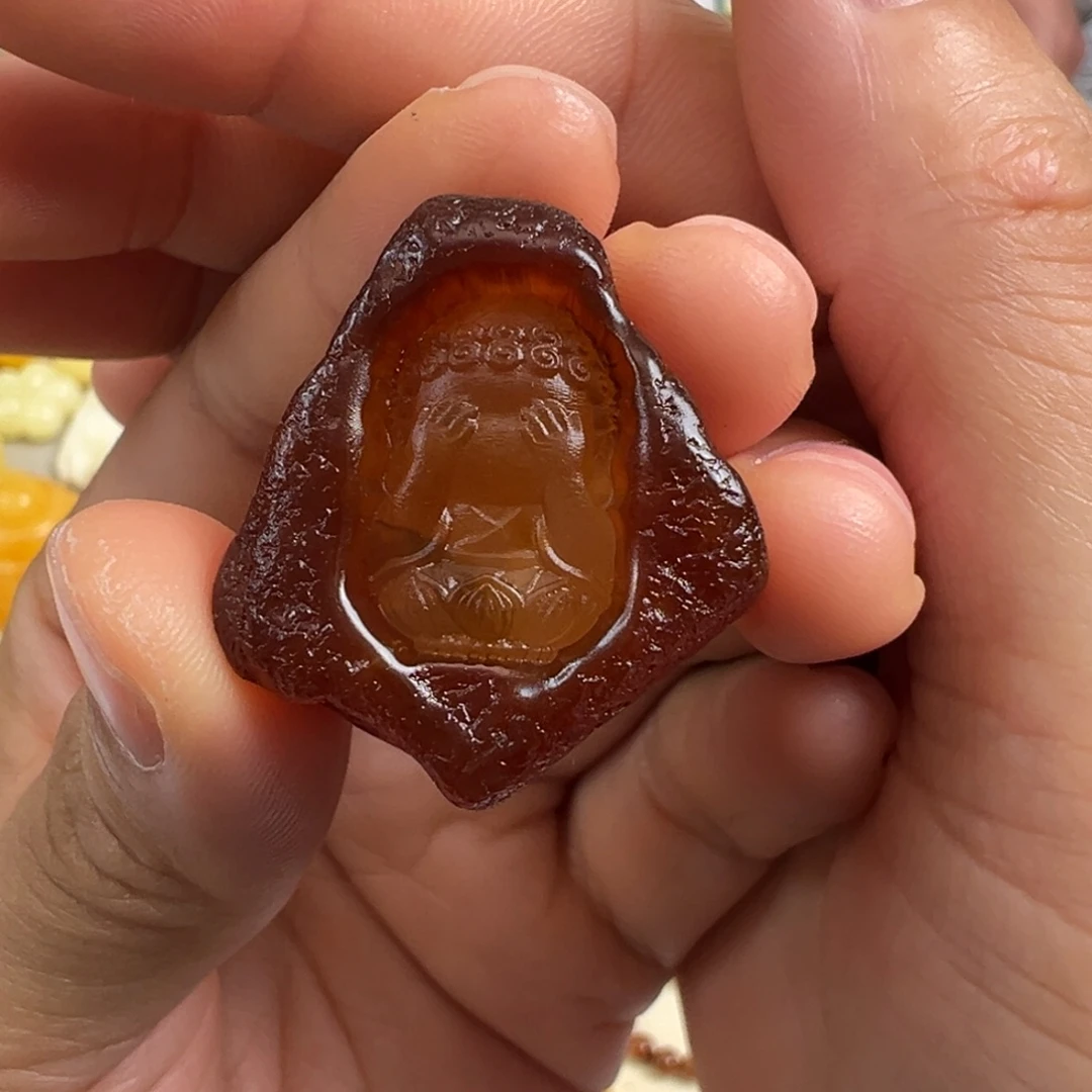 蜜蜡未镶嵌裸石微瑕