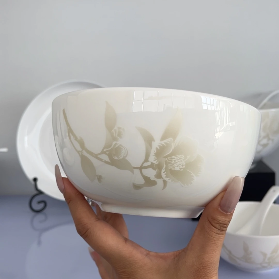 瓷片山茶花6寸面碗