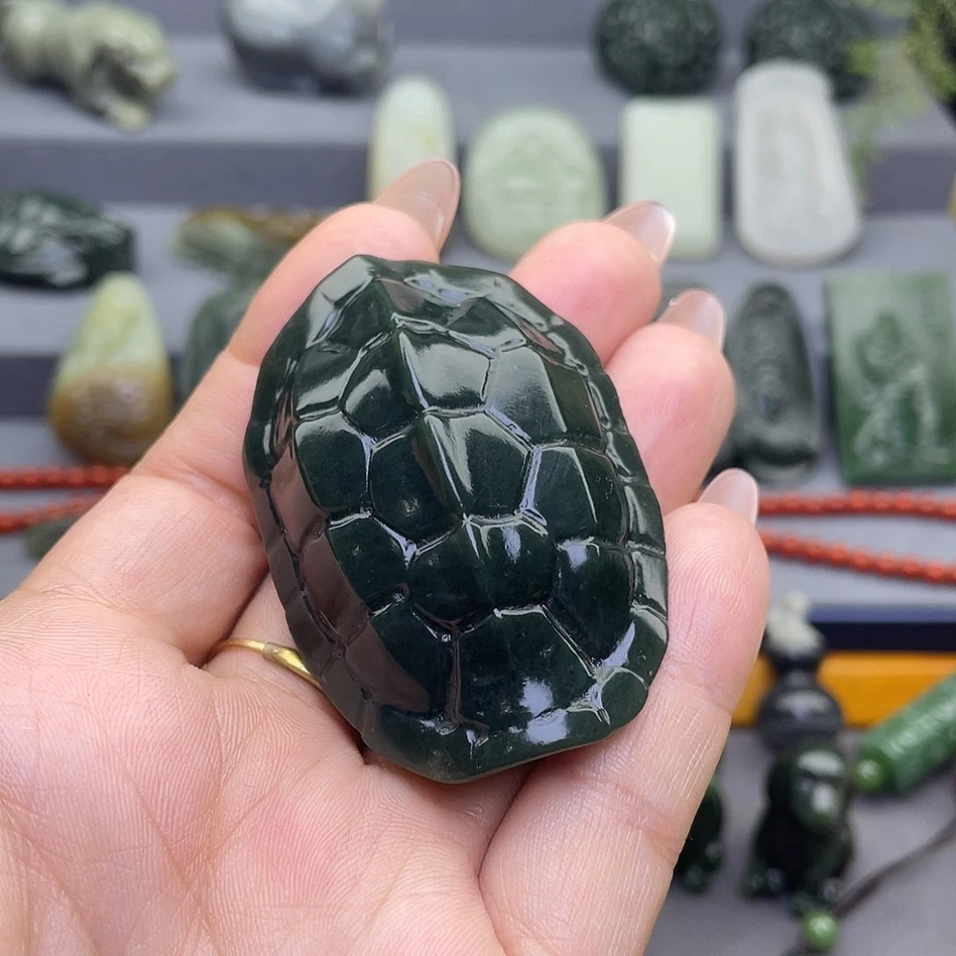 和田玉未镶嵌颈饰奋*