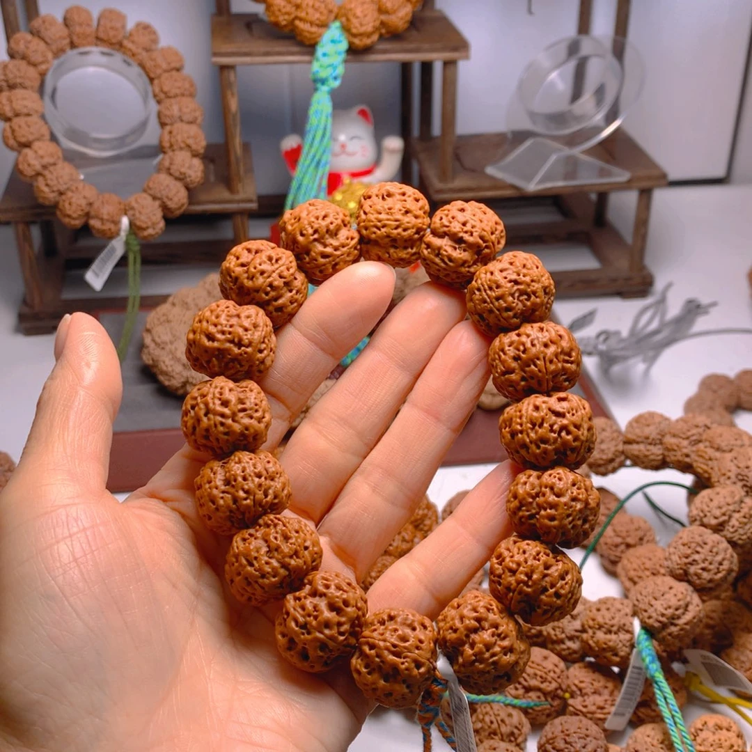 为***得金刚菩提手串金刚菩提矮桩梅花金刚微裂断齿正常介意勿拍