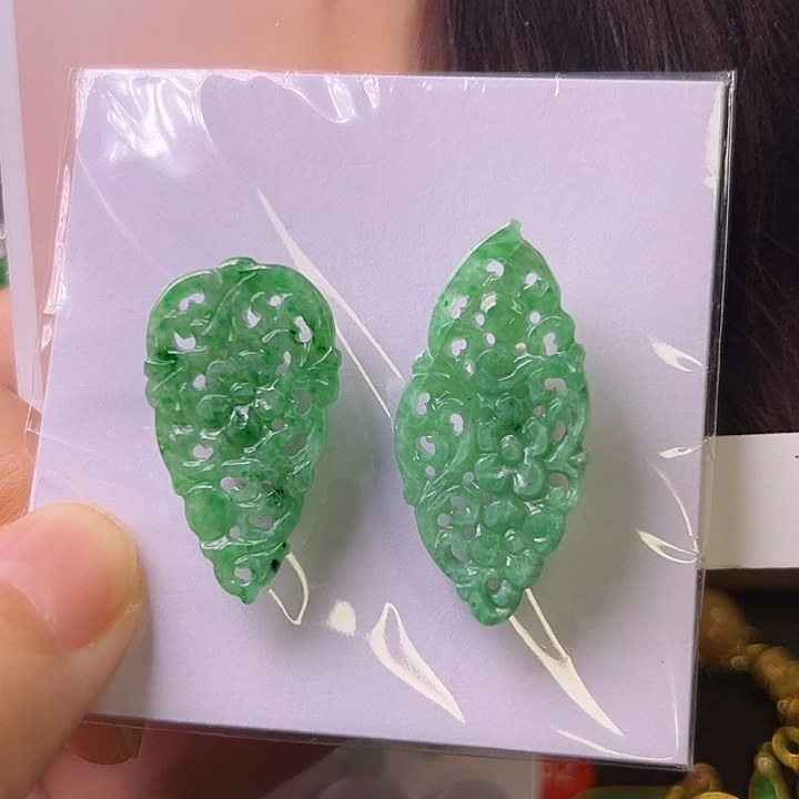用***1定制翡翠未镶嵌花片