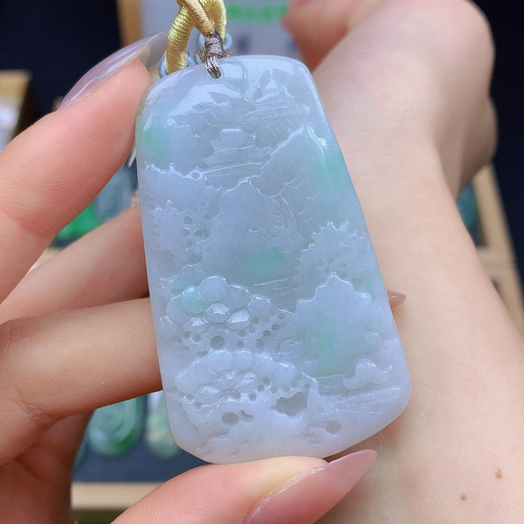 翡翠未镶嵌颈饰翡翠