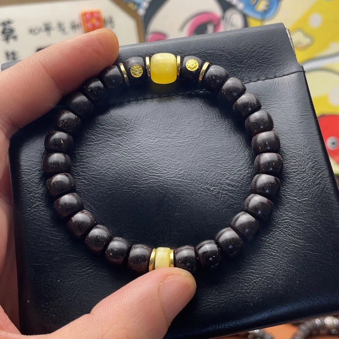 椰蒂吊坠9老行后切双腊