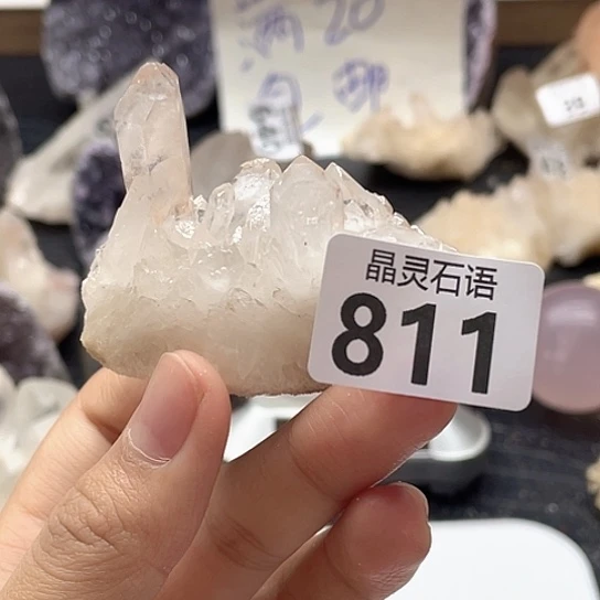 未镶嵌水晶大型摆件（非配饰）