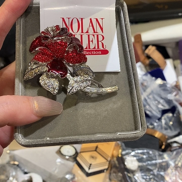 A***莎中古香水沐浴露持久留