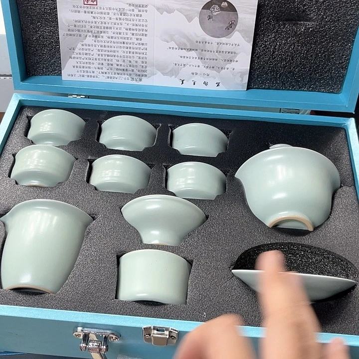 孤品茶具套装等。