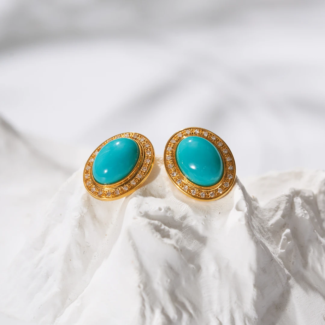 【玉氏珠宝】18k松石蛋面耳钉-约8*6*4mm CAN3830008