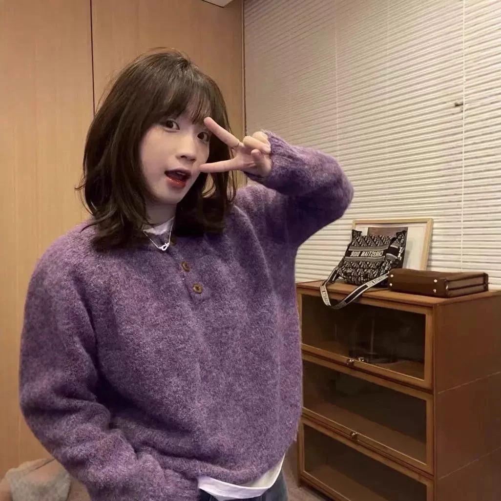 （杜思蒙服饰）Y25543-【宝藏衣橱】韩版软糯舒适时尚扣子毛衣