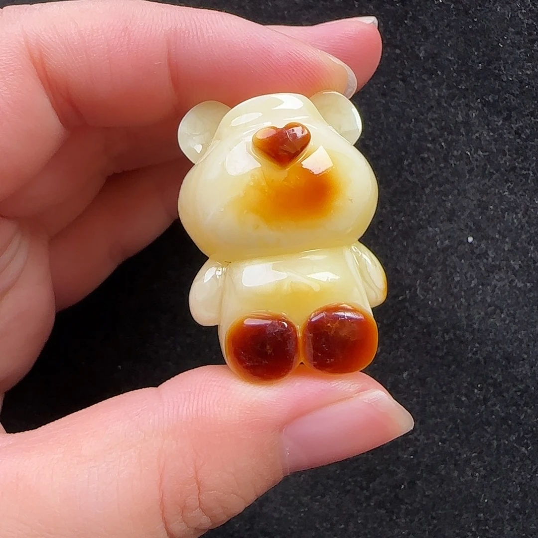 蜜蜡未镶嵌珠宝奇石