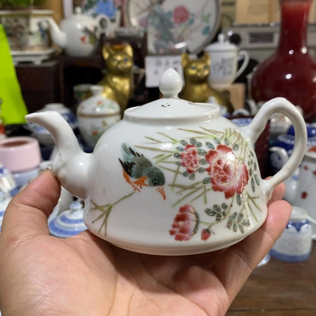 山***象摆件早期手绘花鸟茶壶