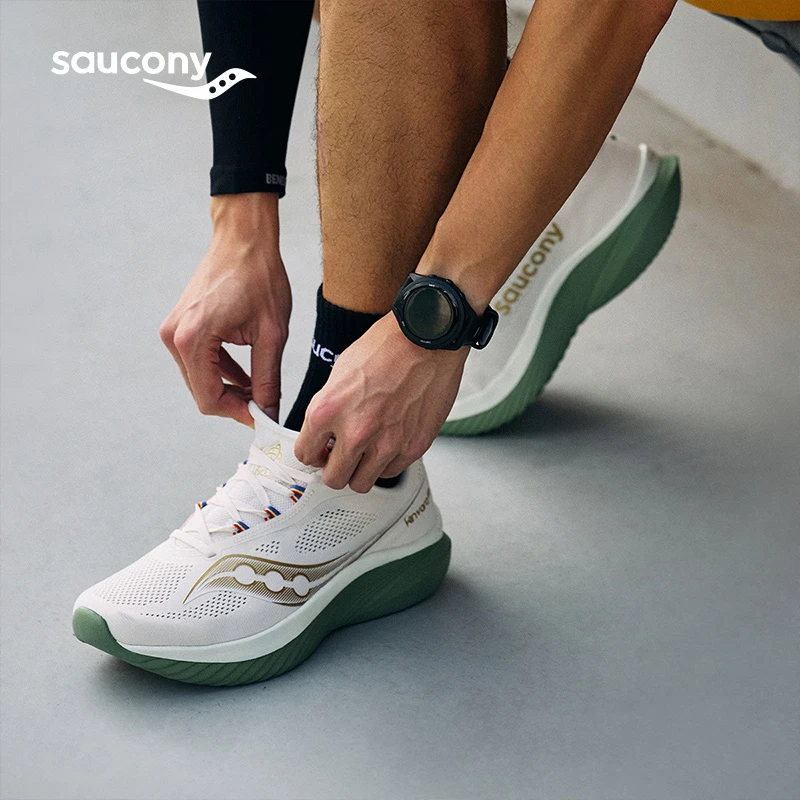 【菁华15】Saucony索康尼KINVARA训练跑鞋透气轻便运动鞋竞速跑步鞋商品图