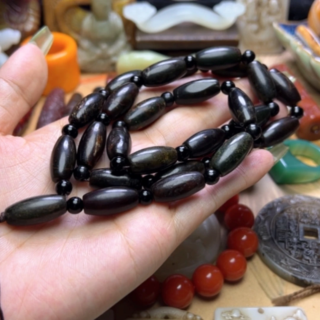 【闪购商品】蛇纹石玉未镶嵌颈饰