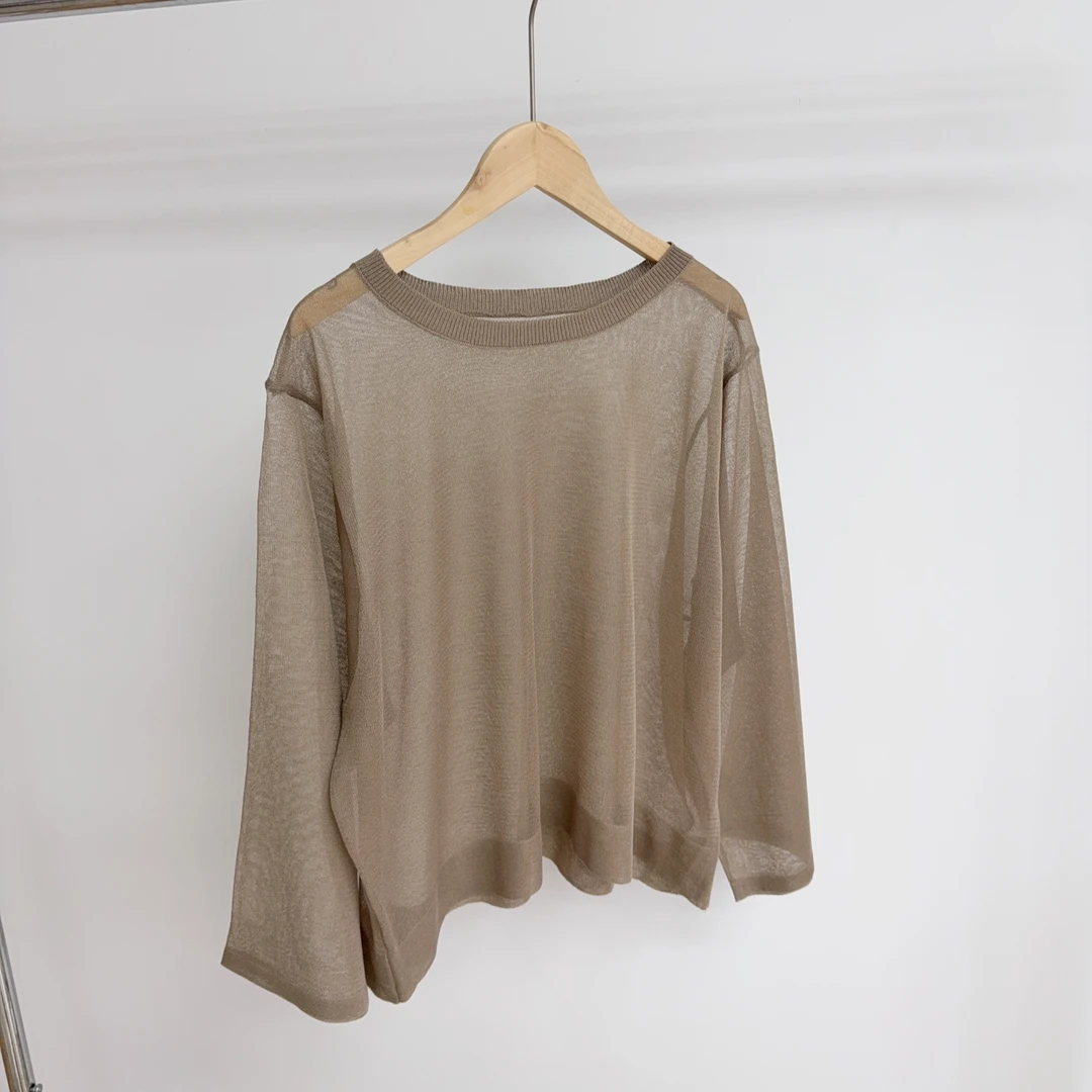 M133 咖色圆领微透休闲针织衫