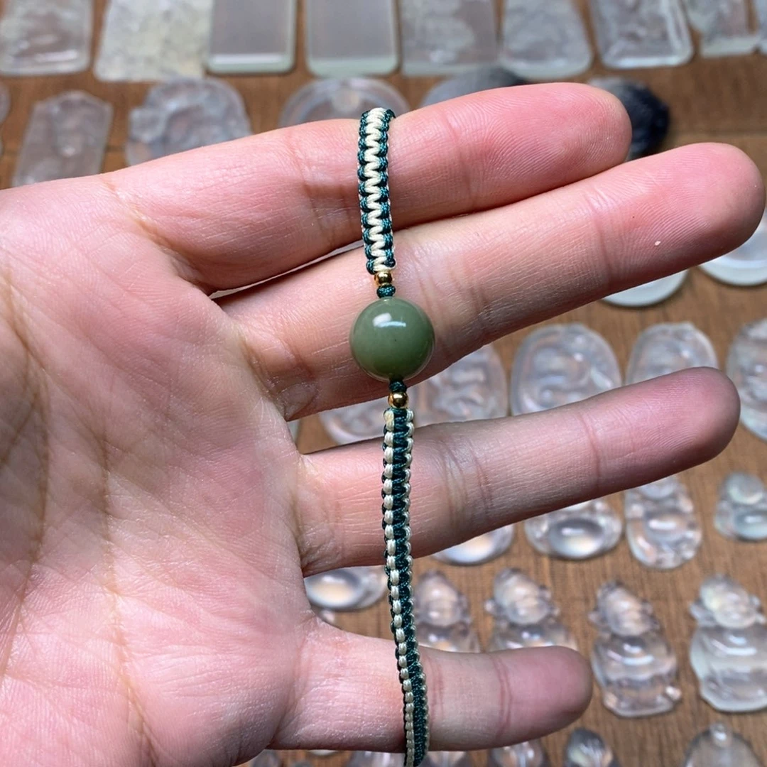 岫玉吊坠(不含链)未镶嵌