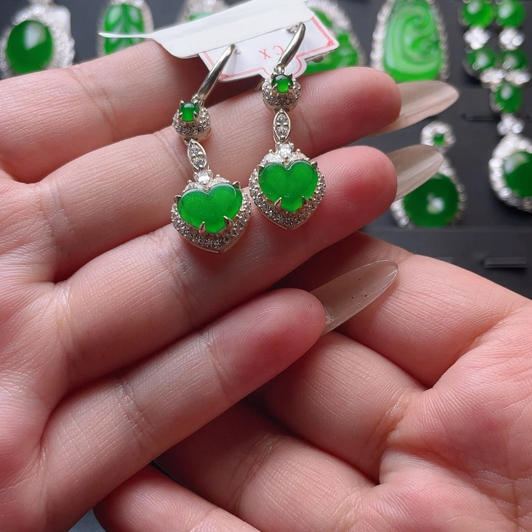 翡翠耳饰银S925镶嵌爱心