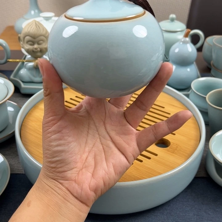 天青西施茶叶罐微瑕