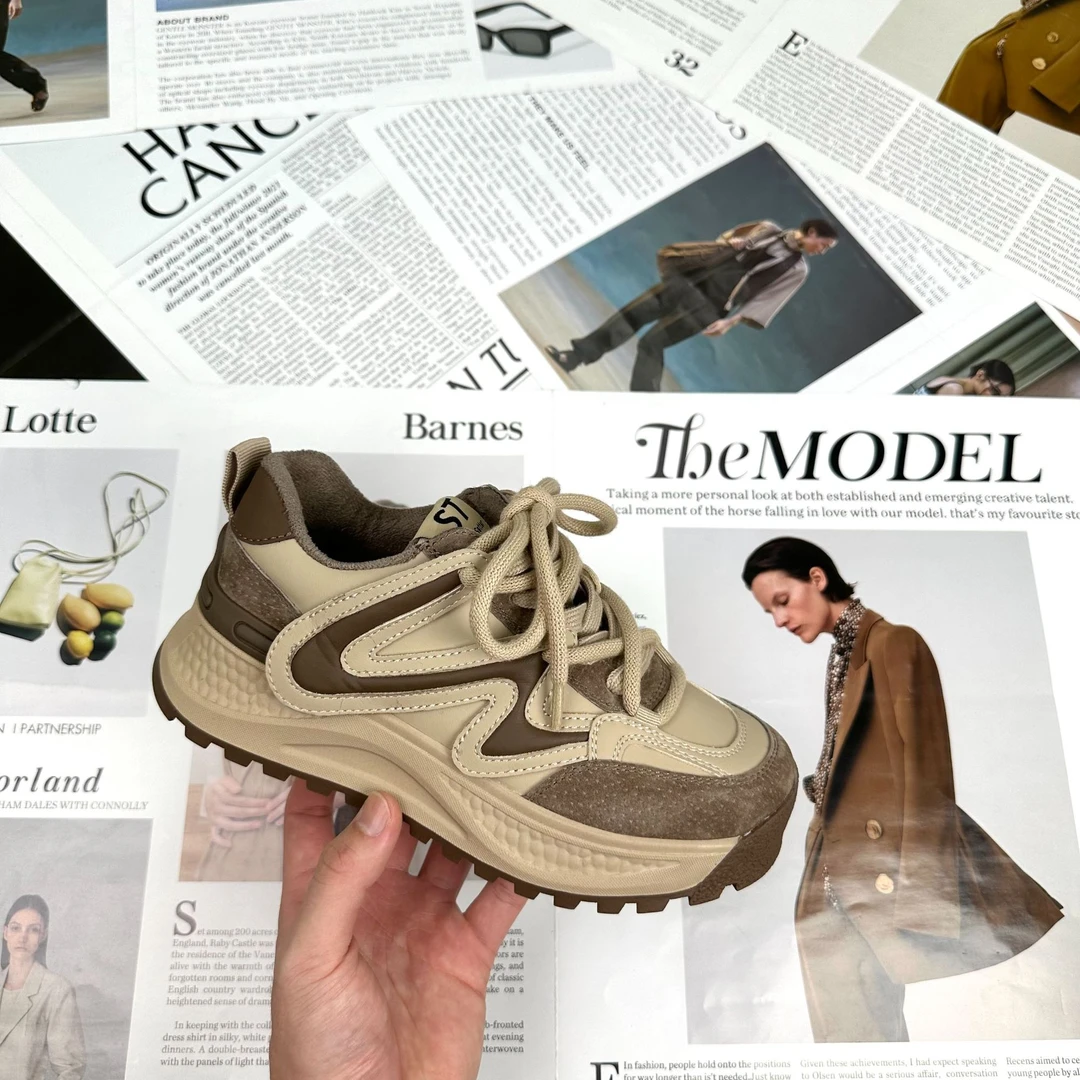 24102288  【ST】2024新款冬季加绒女士阿甘鞋