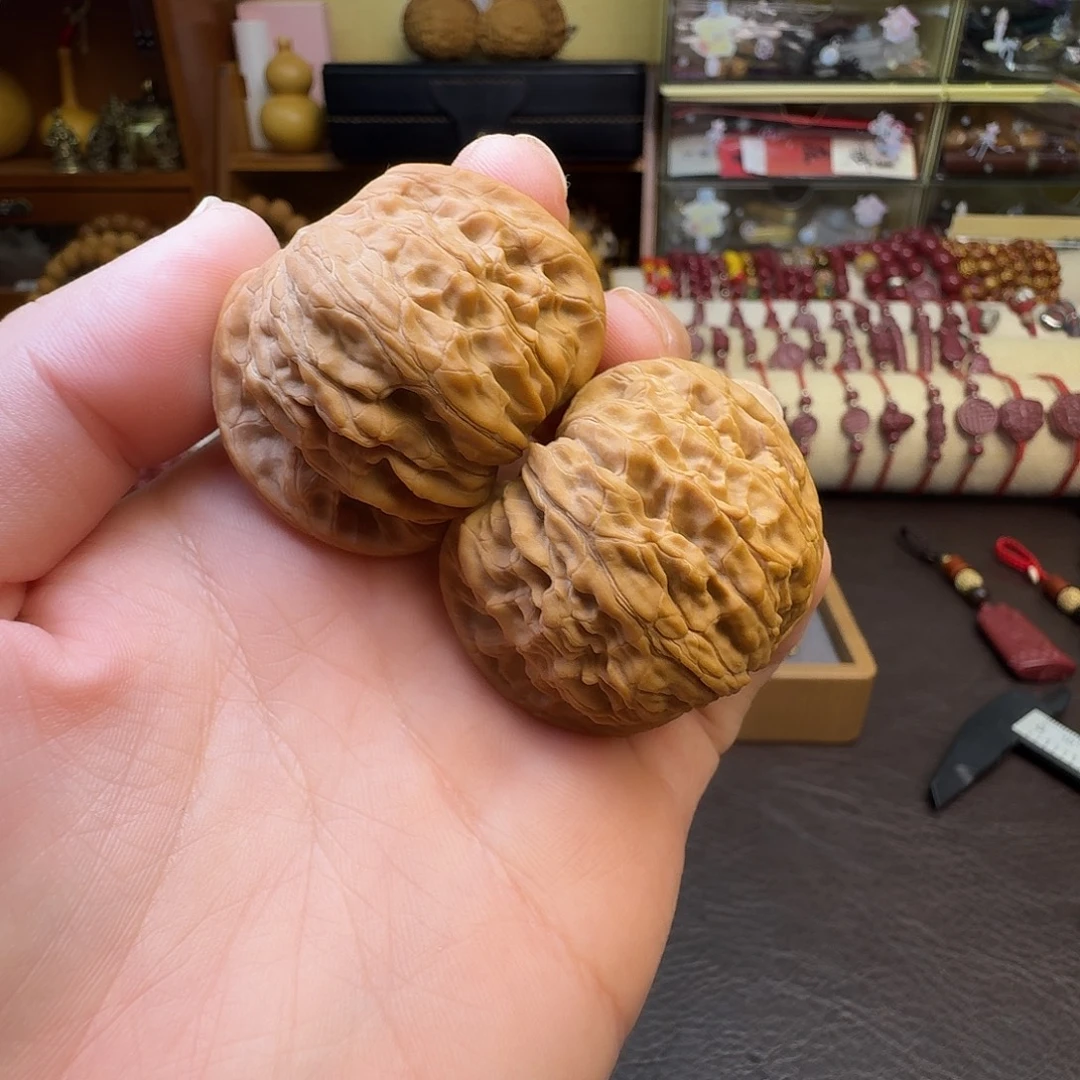 文玩核桃吊坠文玩核桃普通配对