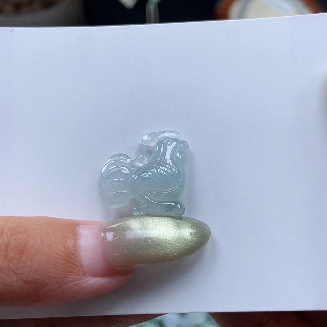 未镶嵌挂件翡翠吊坠