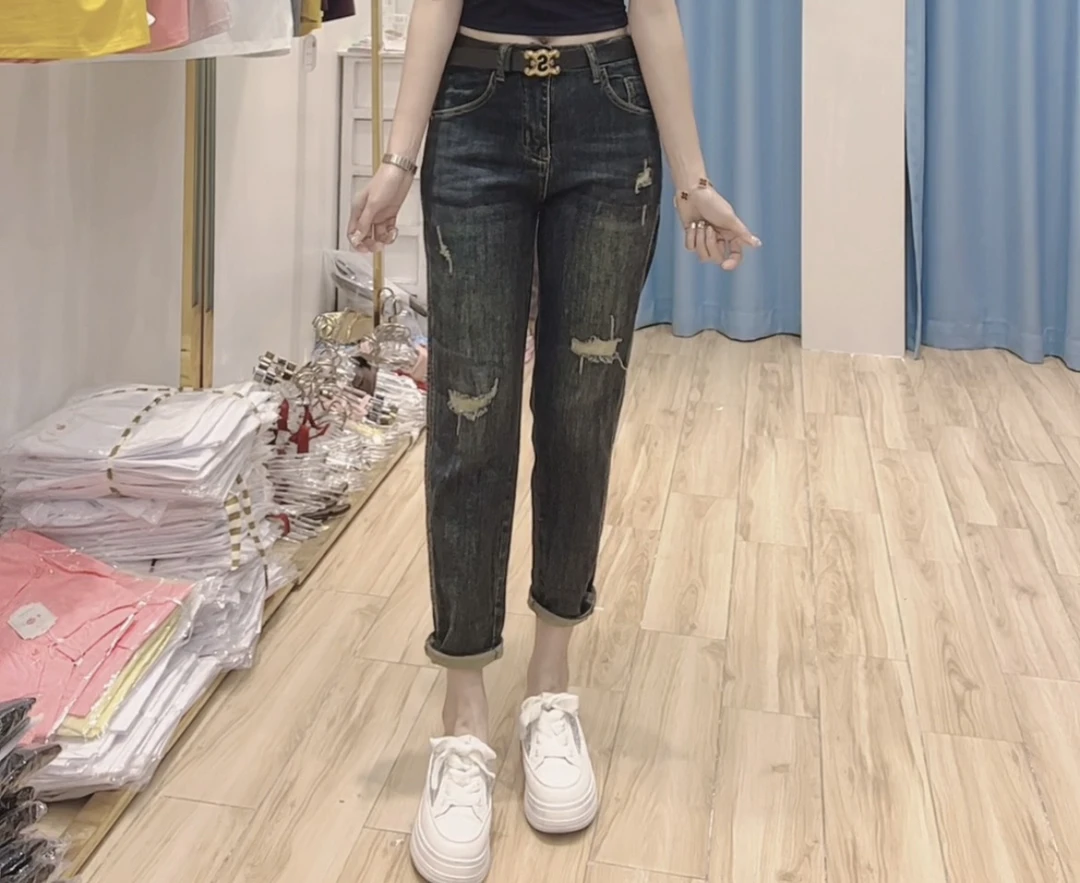 【小玉】2025新款时尚百搭显瘦设计感牛仔裤