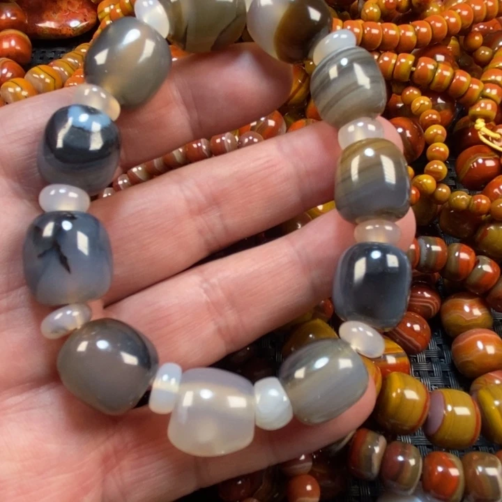 未镶嵌手链玛瑙/玉髓信**商