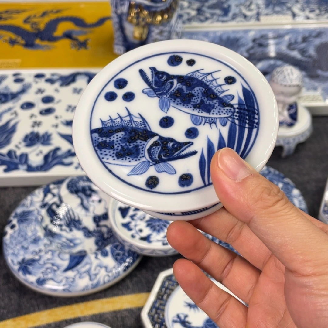 景德镇陶瓷手工手绘