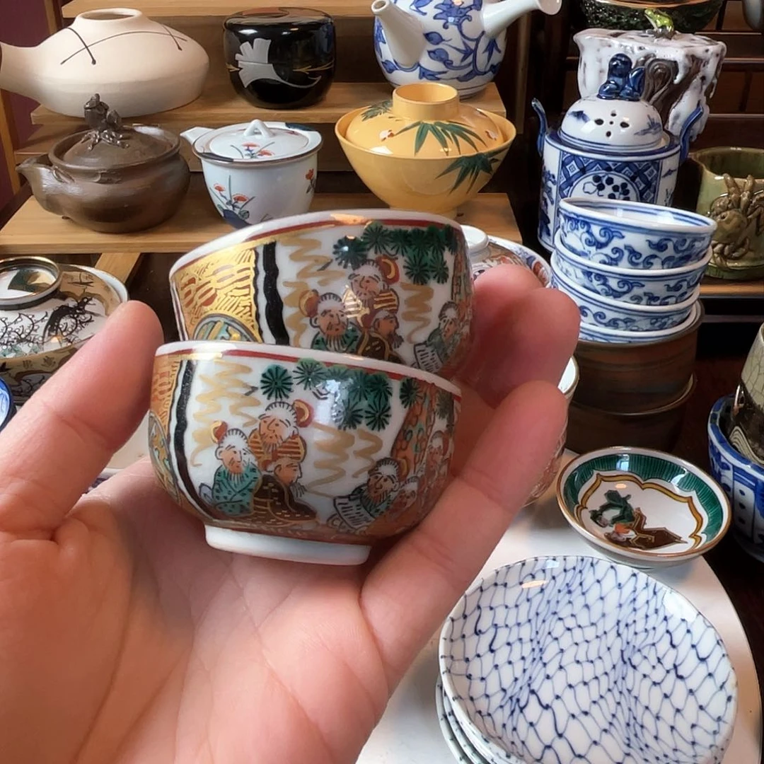 H***B好看的俩杯子不错