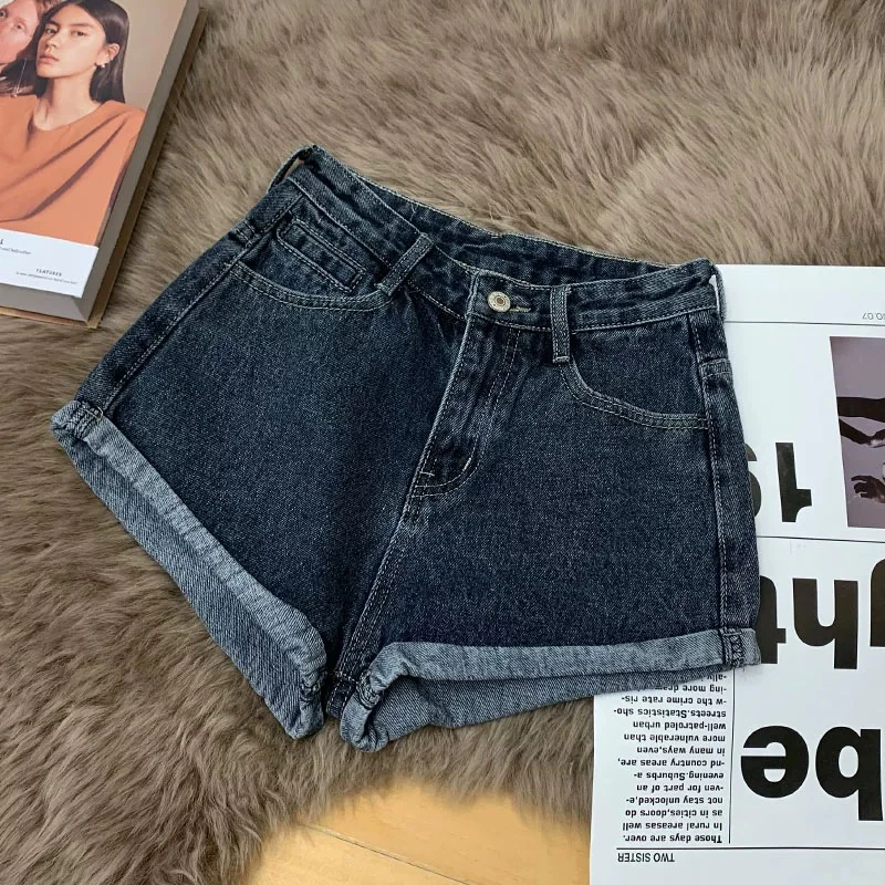 505  韩系高腰显瘦卷边设计款阔腿牛仔短裤（T15）