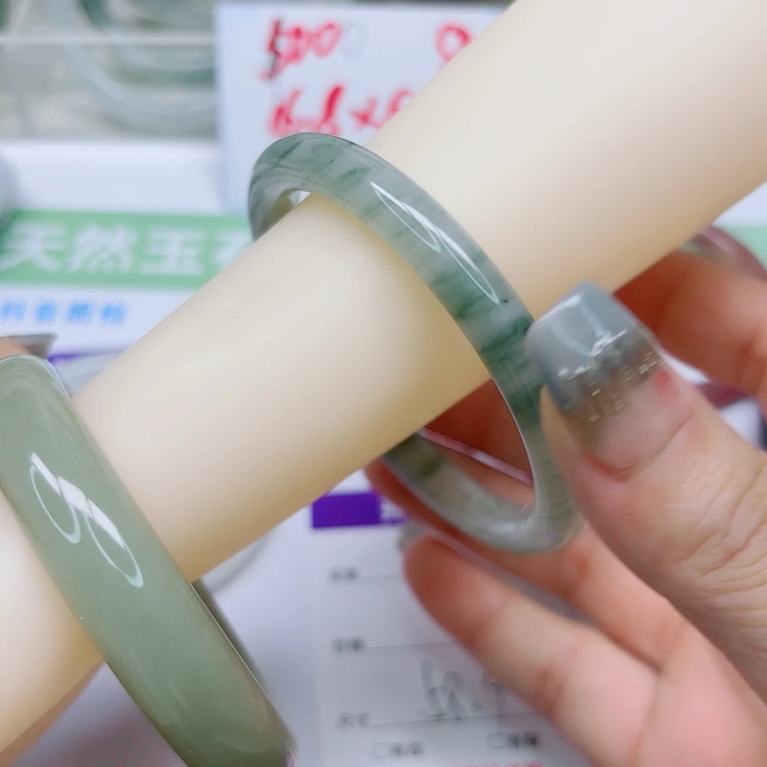 未镶嵌手镯石英质玉49/5859